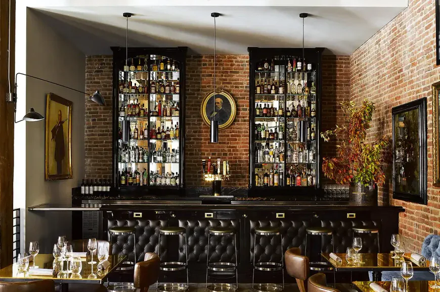 Hamilton Portfolio private member club interior